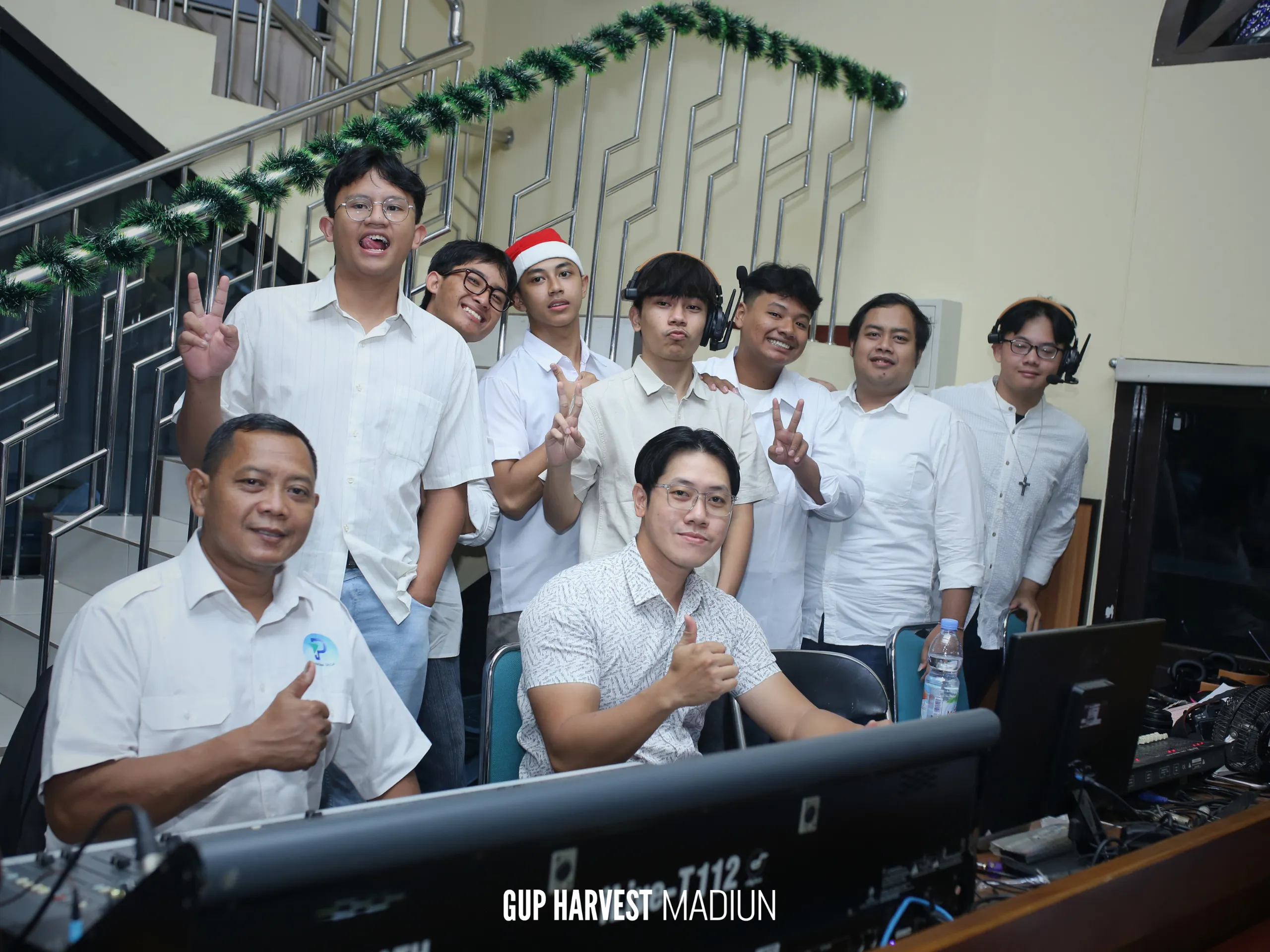 Suasana ibadah Natal GUP Harvest Church bersama jemaat